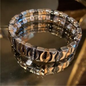 Mixed Metal Stretch Bracelet